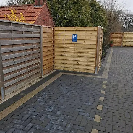 Ferienwohnung Am Dock Apen Esterno foto