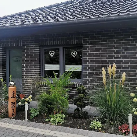 Ferienwohnung Am Dock Apen Esterno foto